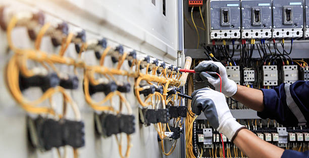 Professional Electrician technician working in Port Dickinson, NY
